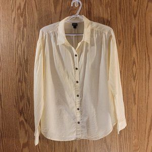 Patagonia women’s Shirt SIZE SMALL